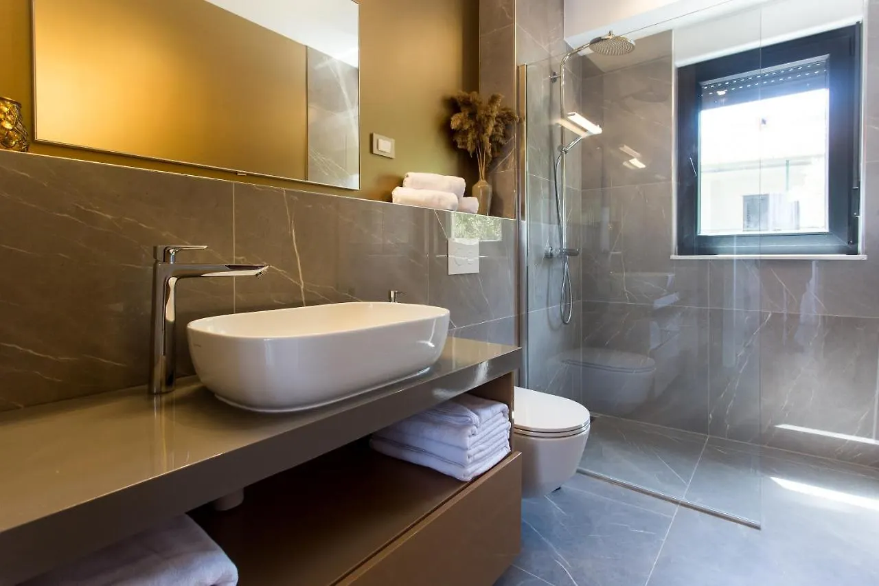 Beachfront House Olbia With Private Parking Apartman