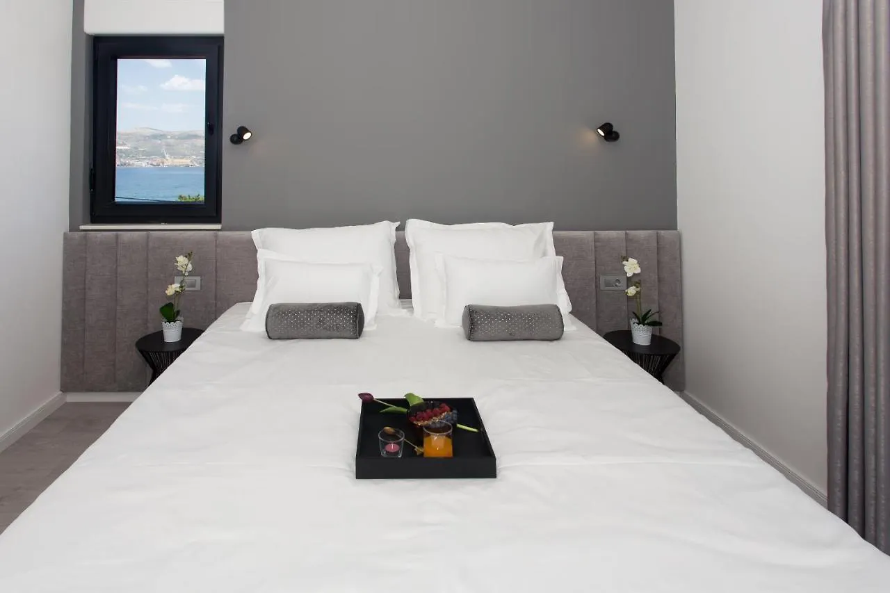 Beachfront House Olbia With Private Parking Croatia