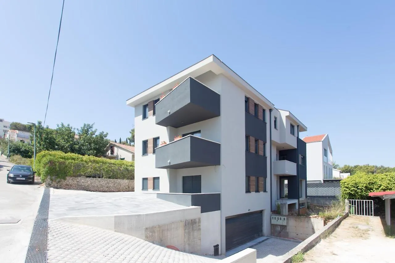 Beachfront House Olbia With Private Parking
