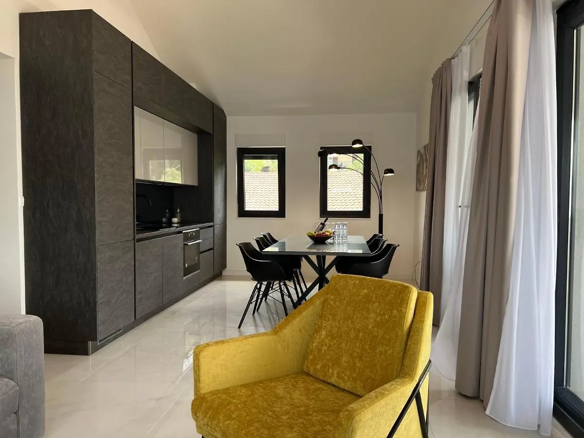 Apartman Beachfront House Olbia With Private Parking Croatia