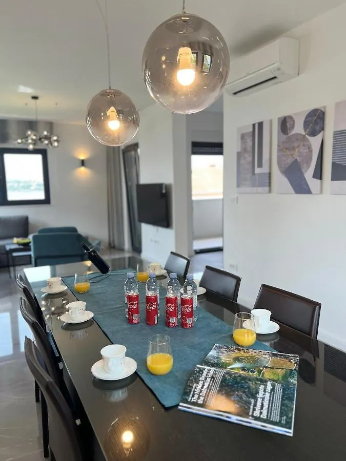 Beachfront House Olbia With Private Parking 0*, Trogir Croatia